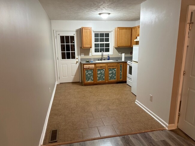 Photo - 204 Wilson Ave Unit 204