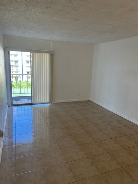 Photo - 4550 NW 9th St