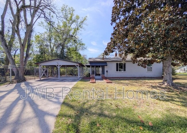 Photo - 4802 Appleton Ave