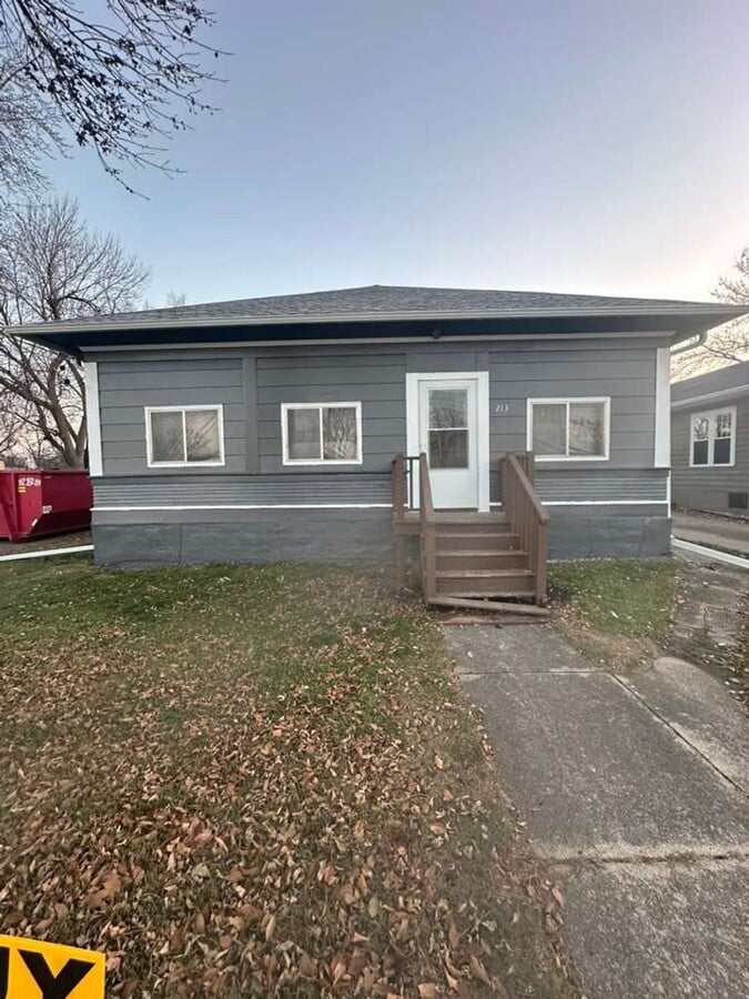 Photo - Cute 3 Bedroom 1 Bath Home