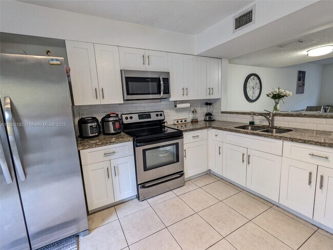 Photo - 8249 SW 149th Ct Unit 6-206