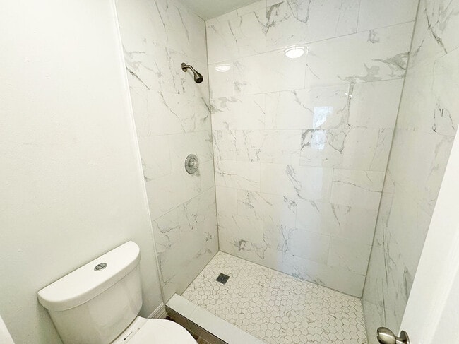 Photo - 4465 Treehouse Ln