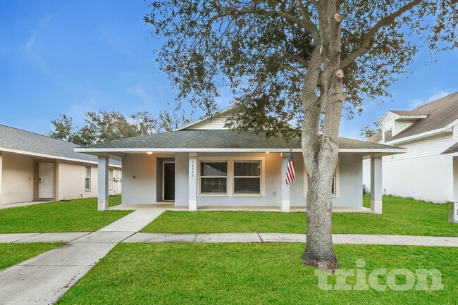 Building Photo - 10330 Summerview Cir