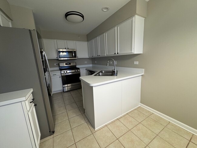 Photo - 2473 Dickens Dr