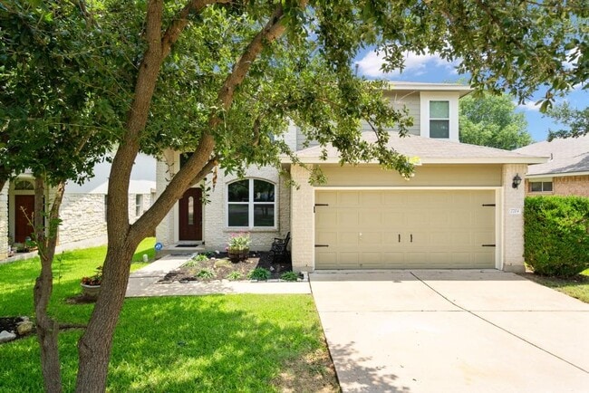 Photo - 2704 Greenlee Dr