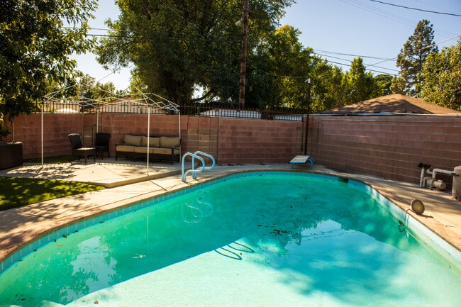Saltwater pool