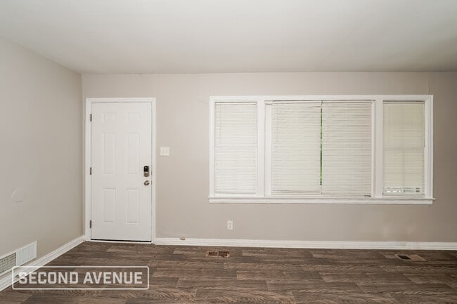 Photo - 844 Vanderbilt St