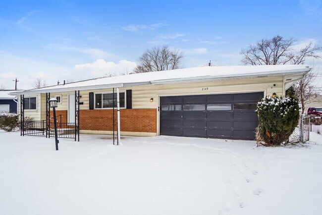 Photo - 2149 Kingshaven Pl