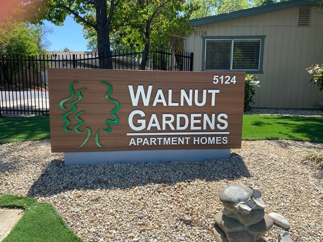 Walnut Gardens Apartments