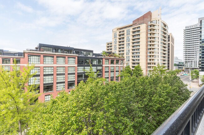 Photo - 1550 Clarendon Blvd Unidad ID1024653P