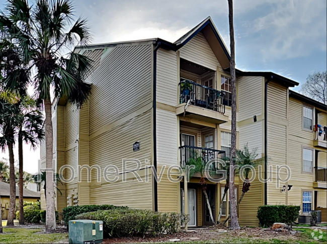 Building Photo - 1908 Lake Atriums Cir Rental