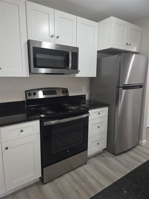 Photo - 3 Admiralty Dr Unit 11-12