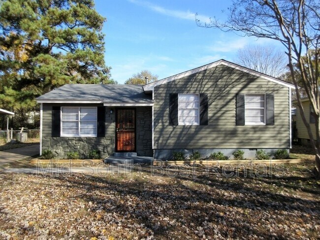 Building Photo - 4264 Westmont Rd