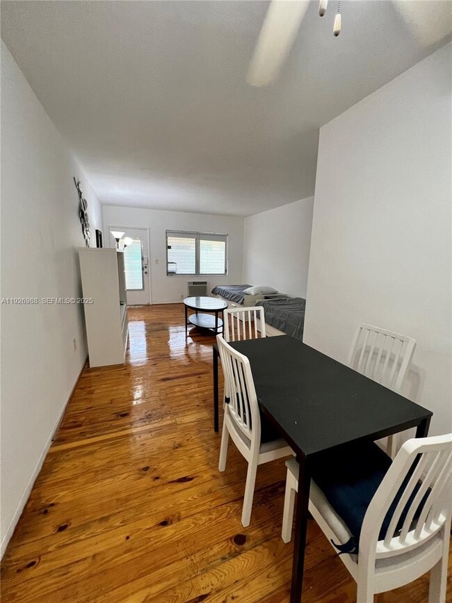 Photo - 644 Meridian Ave Unit 10