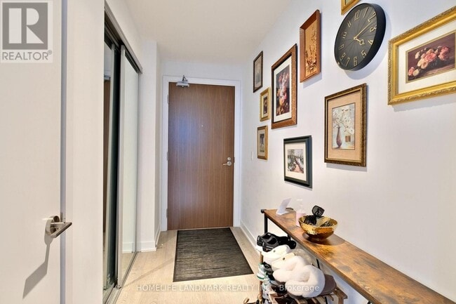 Photo - 1926 Lake Shore Blvd W Unit 2802