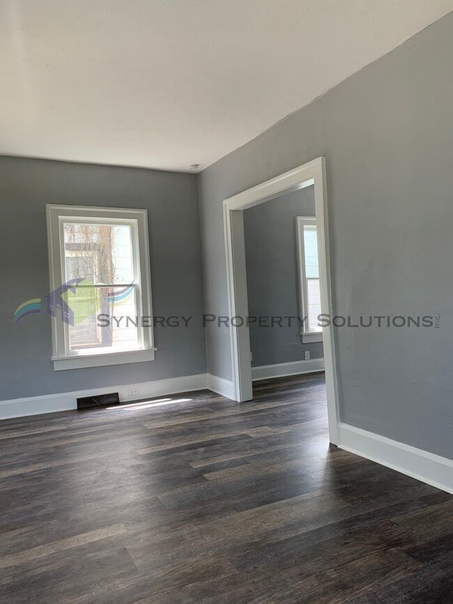 Photo - 3 Bedroom Available 4/17/2026