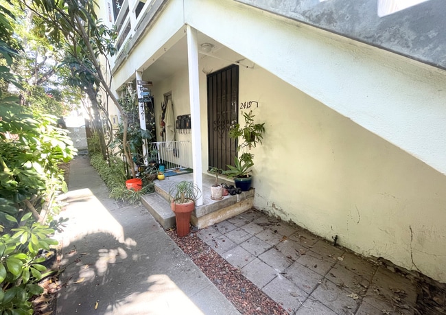 Photo - 1st Avenue Unidad 2419 1st Ave