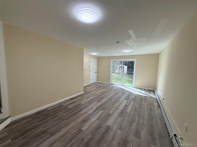 Photo - 52 Boxbaum Rd Unit 2
