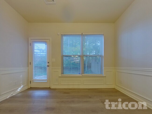 Photo - 2500 Wingfield Dr SW