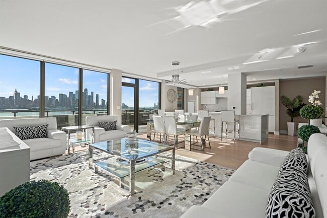 Building Photo - 9 Ave at Port Imperial Unit 916