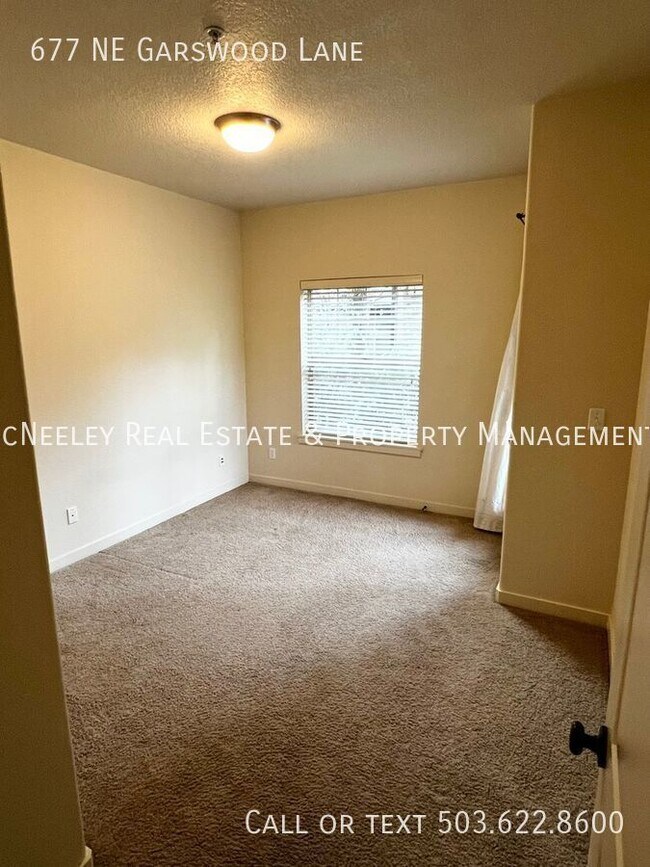 ARBOR CROSSING CONDO AT QUATAMA House Rental in Beaverton, OR