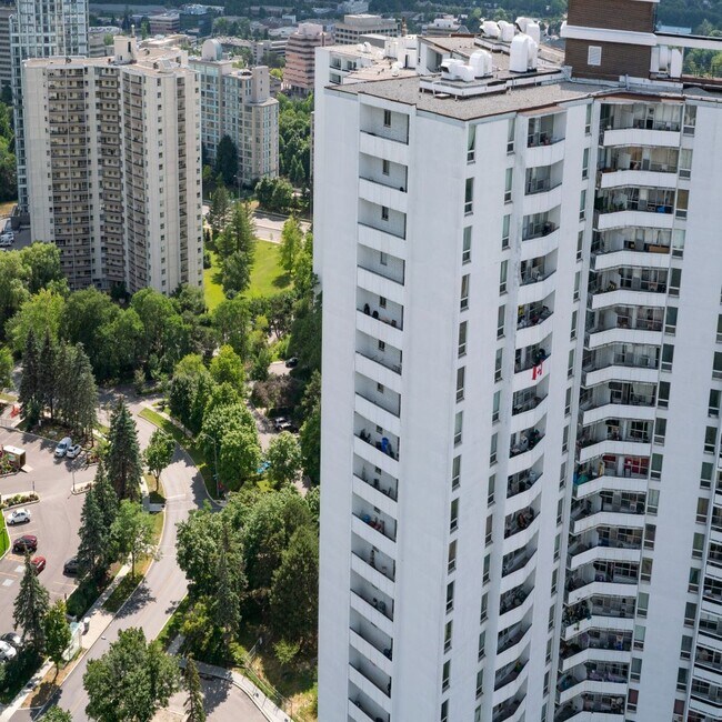 Photo - Graydon Hall