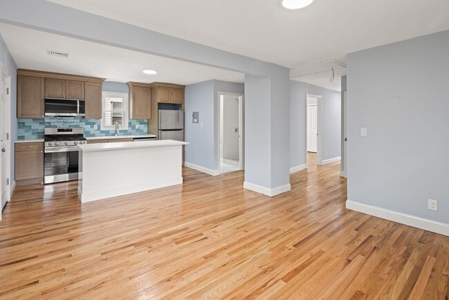 Photo - 140 Nash St Unit 2