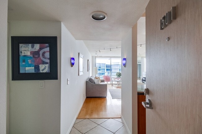 Photo - 1810 Avenida Del Mundo Unit El Encanto