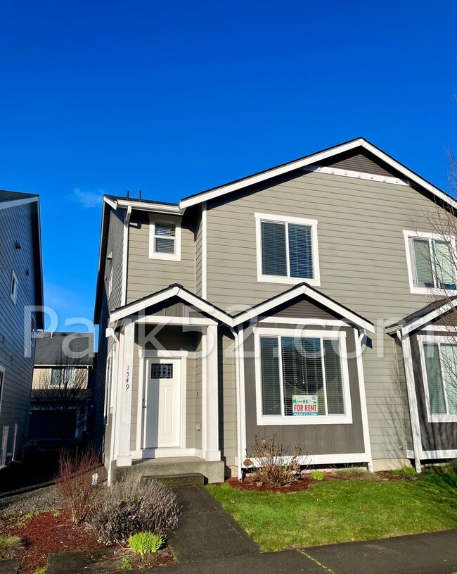 3 Bedroom Townhouse in Olympia - 3 Bedroom Townhouse in Olympia
