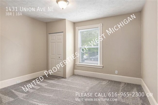Photo - 1431 Union Ave NE