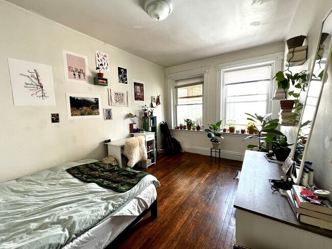 Photo - 144 Coolidge St Unit 3