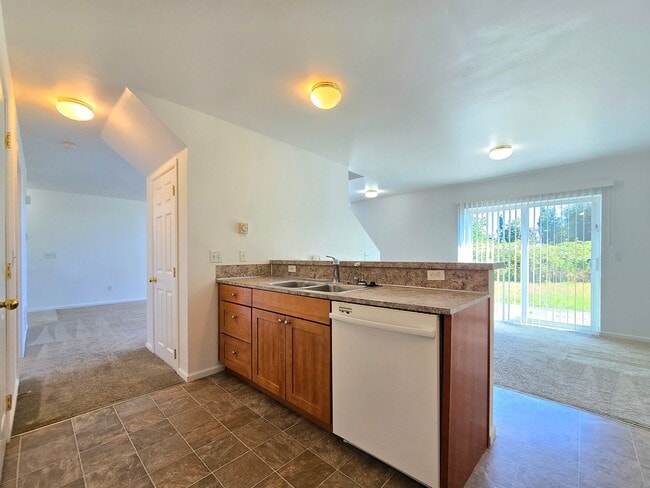 Photo - 1205 Frontier Cir E Unit A