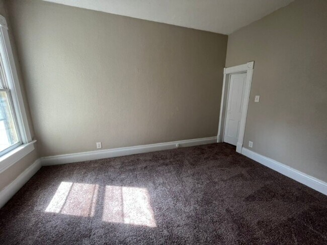 1118 17th Ave