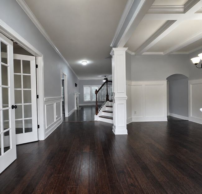 Photo - 8809 Crenshaw Dr