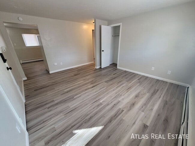 Building Photo - 4206 Forest Hill Ct Unit D Rental