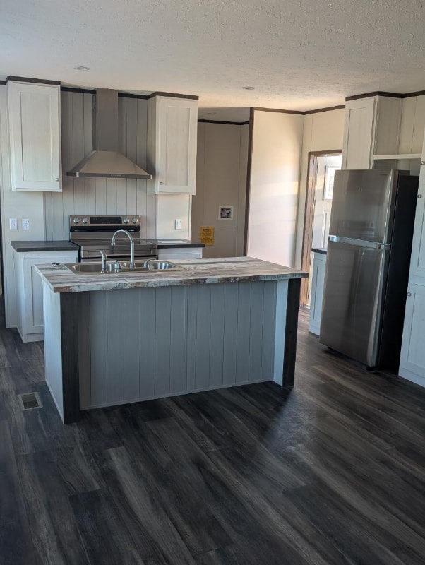 Photo - 244 Russellville Rd