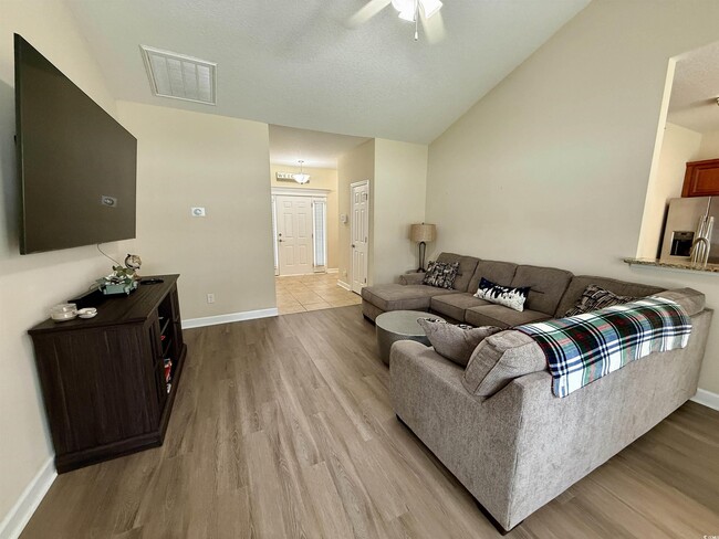 Photo - 229 Holden Dr