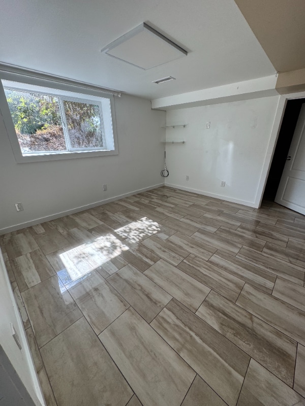 Photo - 810 600 W Unidad Basement Apartment