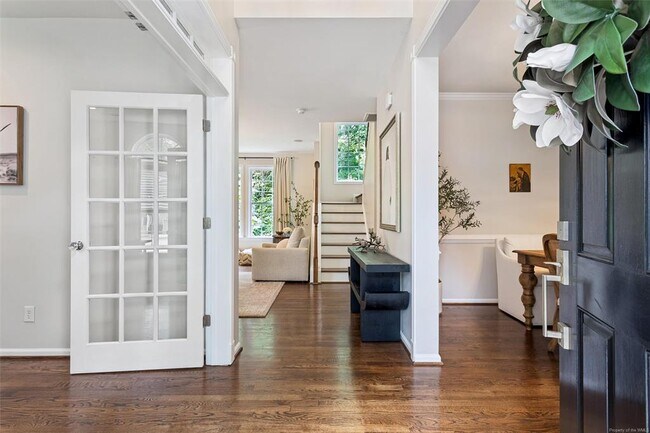 Photo - 112 Yardarm Ct