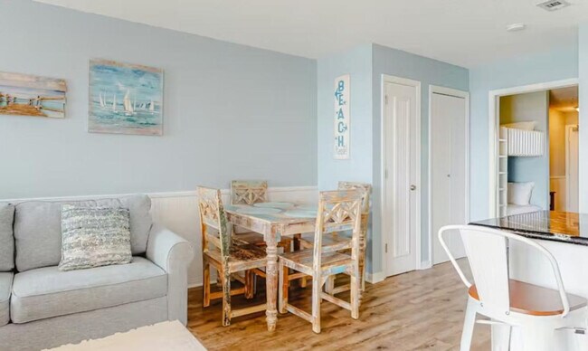 Photo - 572 E Beach Blvd Unidad ID1372727P