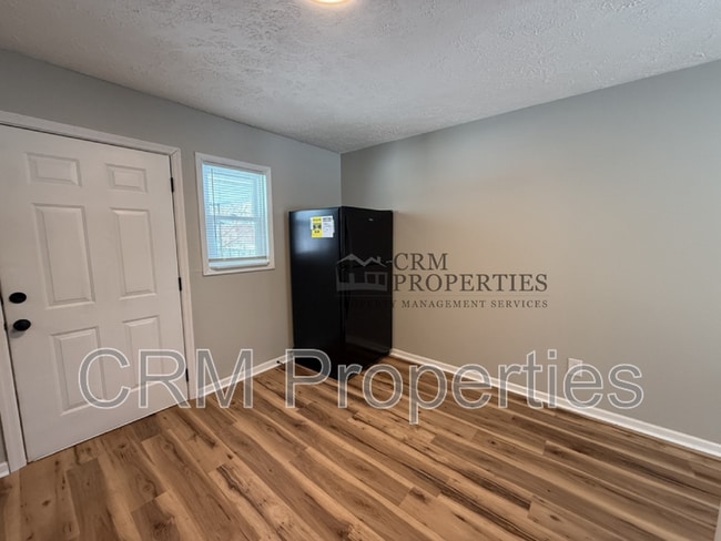 Photo - 5805 Lance Dr