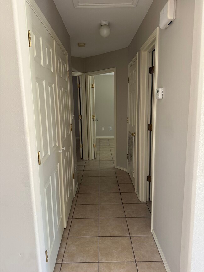 Photo - 2408 Moonlight Ln Unit 3