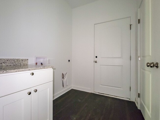 Photo - Beautiful 3 BR, 2 BA in Corsicana