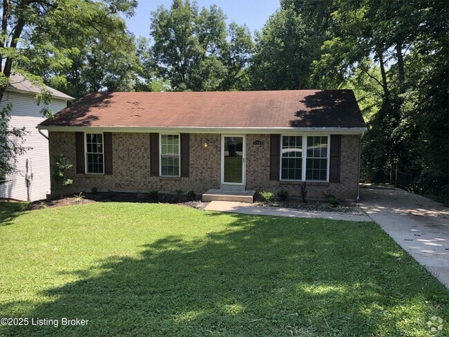 Building Photo - 5505 Baywood Dr Rental