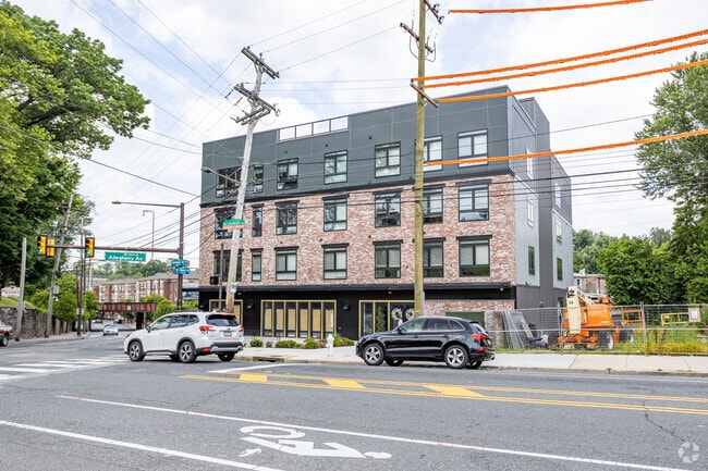 Photo - 4001 Ridge Ave