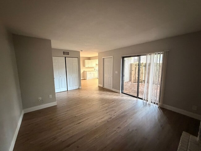 Photo - Charming 2BR/1.5BA Townhome - Ideal Location in Port Orange Unidad 86