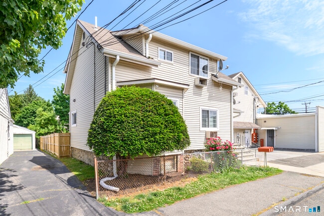 Photo - 750 Cove Rd Unit 5