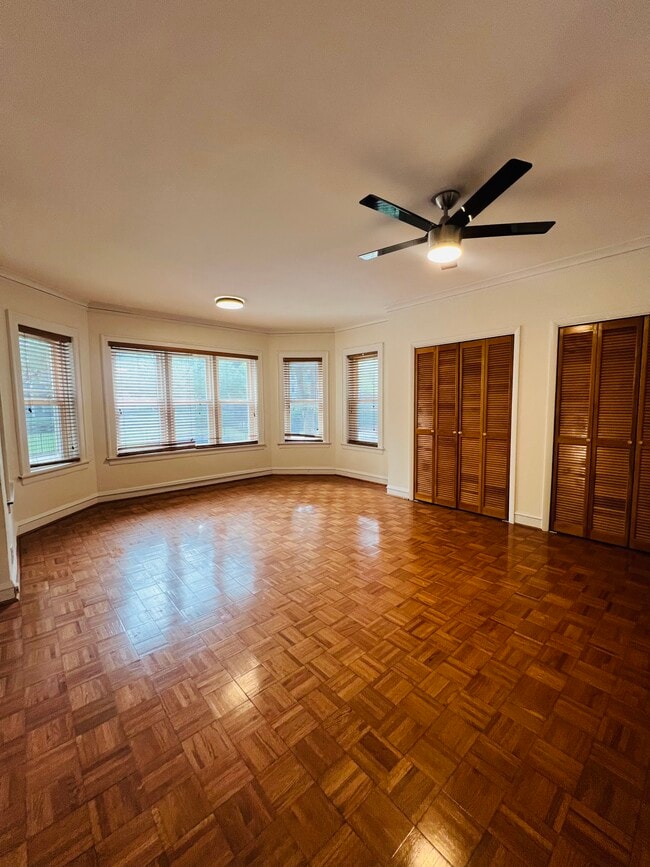 Livingroom - 6937 S Merrill Ave Unit Floor 1