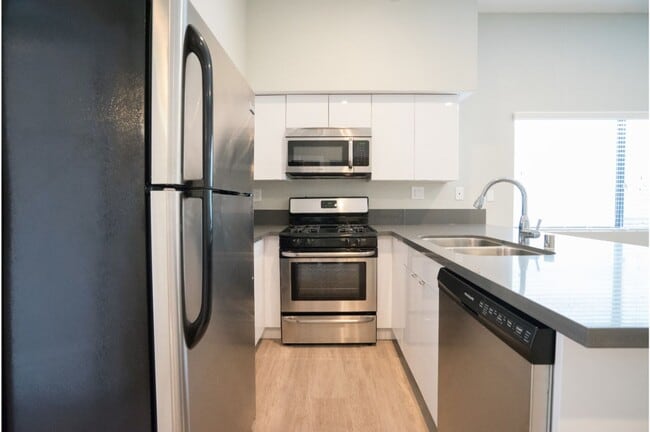 Photo - 3426 West 1st St