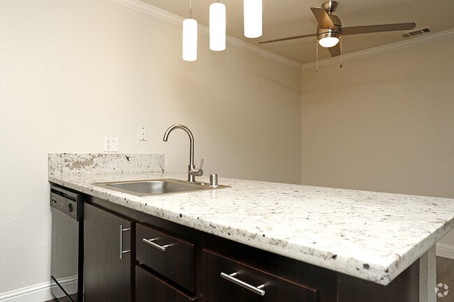 2BR,2BA-The Primrose